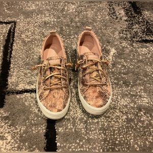 Women Size 8.5 - Fashion Sneaker